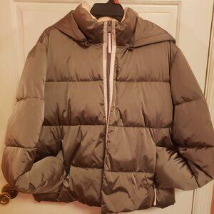 Quilted puffer Womens Jacket.